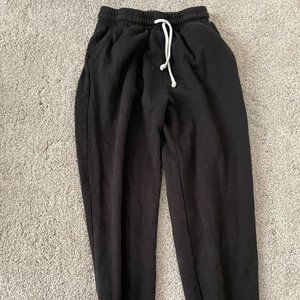 SO The Favorite Sweatpants/Joggers in Black, XS